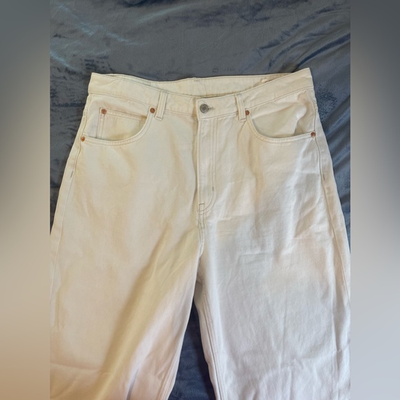 90’s Style Baggy Jeans - Picture 2 of 6